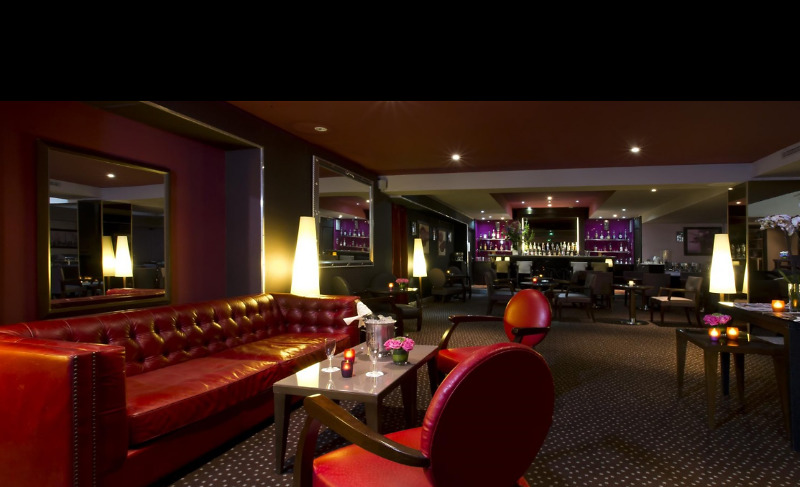 Hotel Le Pera Paris Bagian luar foto