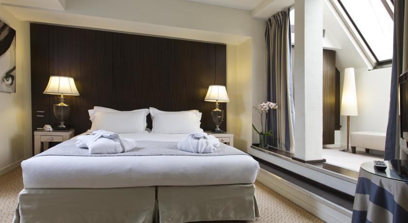 Hotel Le Pera Paris Bagian luar foto