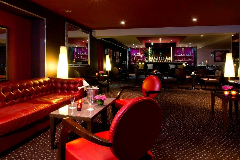 Hotel Le Pera Paris Bagian luar foto